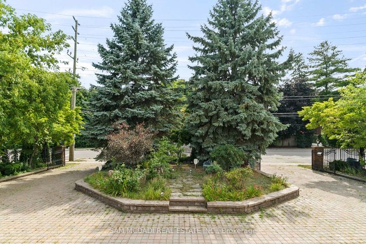 Photo 42 at 2339 Glengarry Road, Erindale, Mississauga