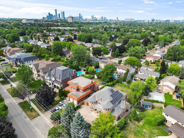 Photo 47 at 2339 Glengarry Road, Erindale, Mississauga