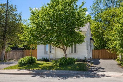 Photo 26 at 634 Gorham Street, College Manor, Newmarket