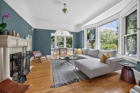 Photo 6 at 244 Indian Road, Swansea, Toronto