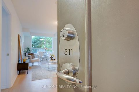 Photo 3 at 511 - 238 Doris Avenue, Willowdale East, Toronto