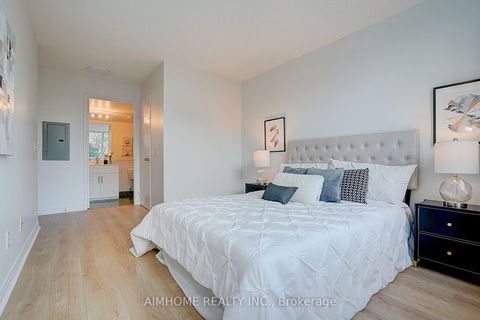 Photo 17 at 511 - 238 Doris Avenue, Willowdale East, Toronto