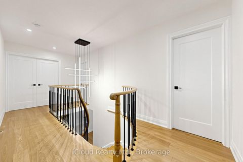 Photo 16 at 15 San Marko Place, East Woodbridge, Vaughan