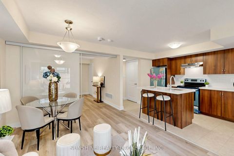 Photo 10 at 7 - 2335 Sheppard Avenue W, Pelmo Park W5, Toronto