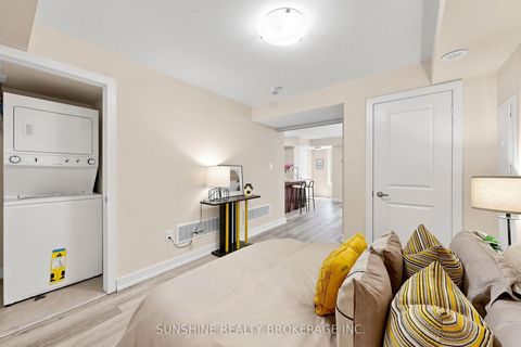 Photo 23 at 7 - 2335 Sheppard Avenue W, Pelmo Park W5, Toronto