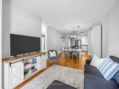 Photo 2 at 1123 - 5233 Dundas Street W, City Centre West, Toronto