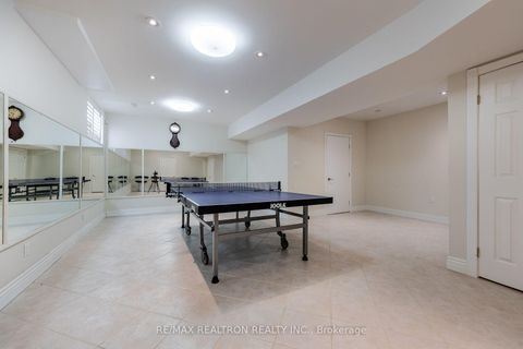 Photo 3 at 25 Clarkhill Street, Newtonbrook West, Toronto