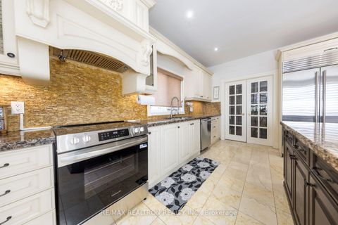 Photo 15 at 25 Clarkhill Street, Newtonbrook West, Toronto