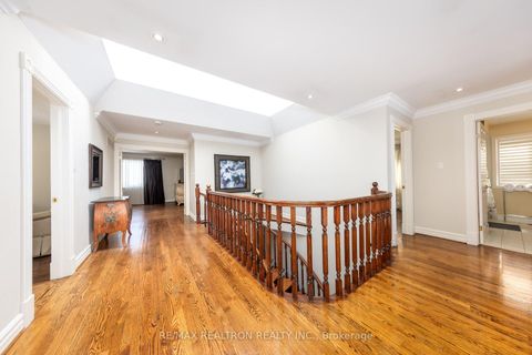 Photo 25 at 25 Clarkhill Street, Newtonbrook West, Toronto