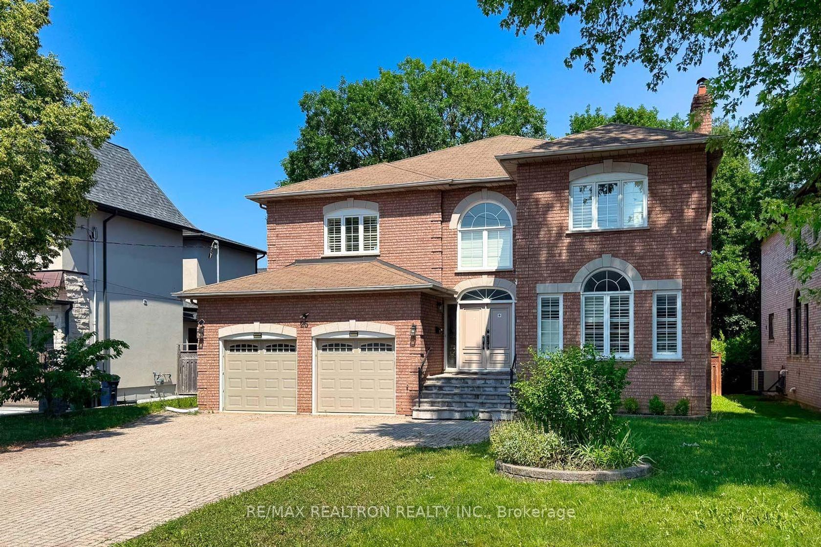 25 Clarkhill Street, Newtonbrook West, Toronto 