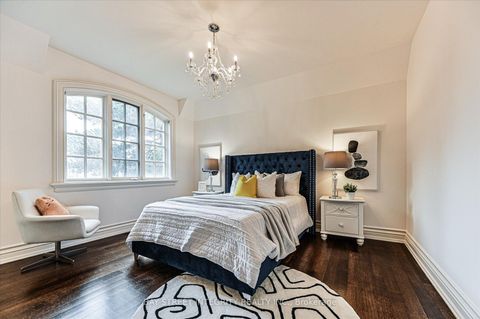 Photo 33 at 5 Westgrove Crescent, Nortown, Toronto
