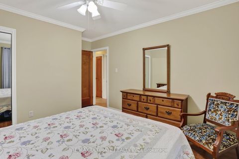 Photo 17 at 81 Flora Drive, Dorset Park, Toronto