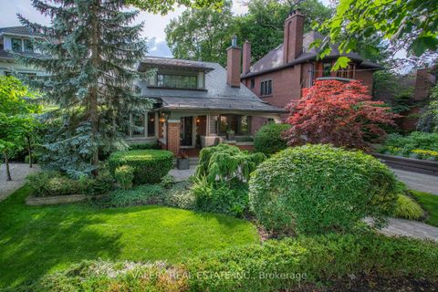 Photo 1 at 270 Indian Road, Swansea, Toronto