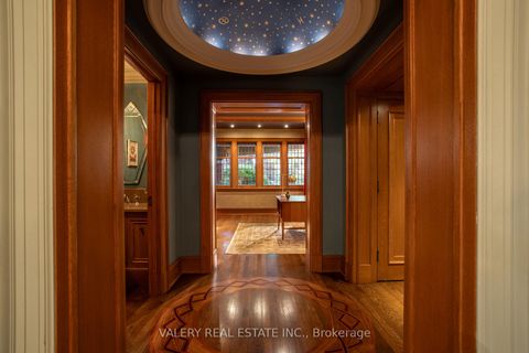 Photo 11 at 270 Indian Road, Swansea, Toronto