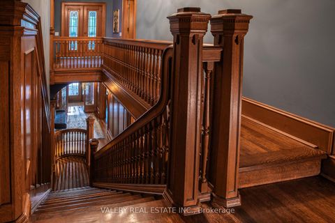 Photo 18 at 270 Indian Road, Swansea, Toronto