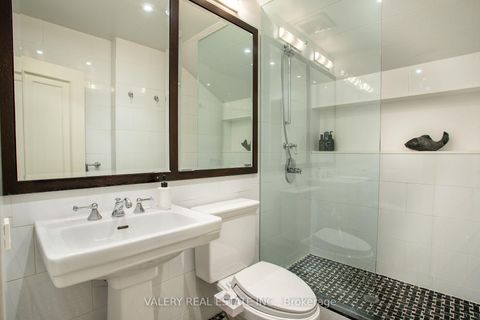 Photo 29 at 270 Indian Road, Swansea, Toronto