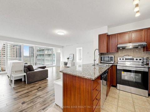 Photo 14 at 1610 - 5500 Yonge Street, Willowdale West, Toronto