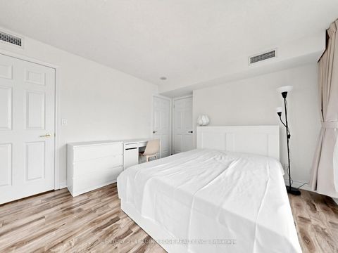 Photo 22 at 1610 - 5500 Yonge Street, Willowdale West, Toronto