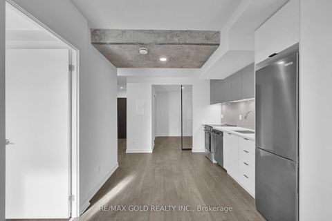 Photo 12 at 211 - 57 Brock Avenue, Roncesvalles, Toronto