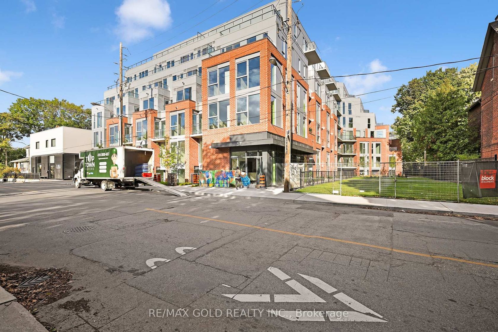 211 - 57 Brock Avenue, Roncesvalles, Toronto 