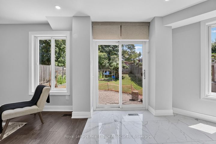 Photo 19 at 3346 Chartrand Crescent, Erin Mills, Mississauga