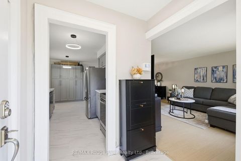 Photo 9 at 86 Shoredale Drive, Woburn, Toronto