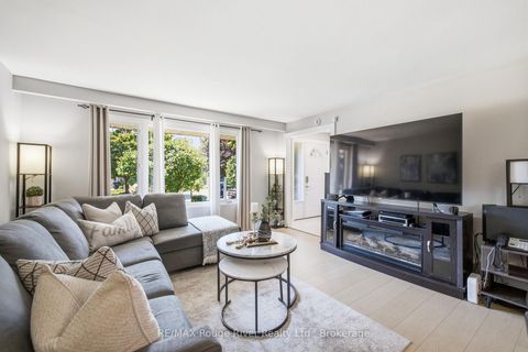 Photo 13 at 86 Shoredale Drive, Woburn, Toronto