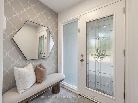 Photo 3 at 8 Tufton Crescent, Victoria Village, Toronto