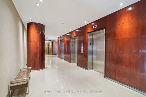 Photo 3 at 615 - 231 Fort York Boulevard, Niagara, Toronto