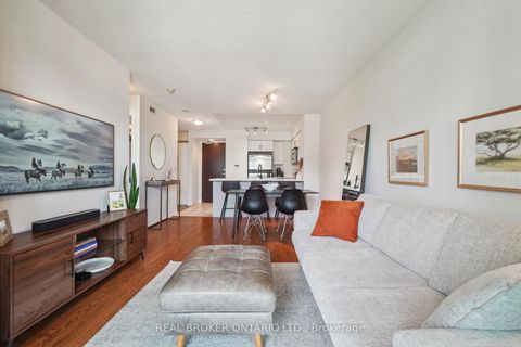 Photo 14 at 615 - 231 Fort York Boulevard, Niagara, Toronto