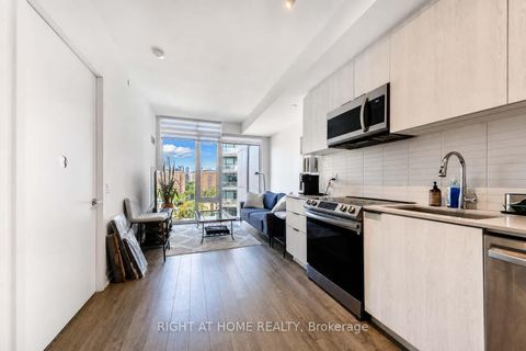 Photo 6 at 914 - 50 Power Street, Moss Park, Toronto