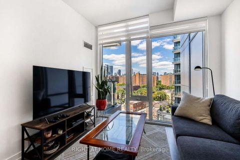 Photo 8 at 914 - 50 Power Street, Moss Park, Toronto