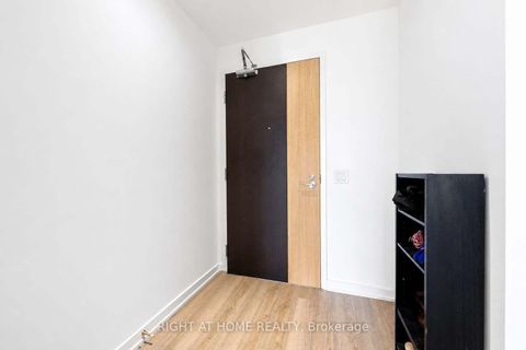 Photo 16 at 914 - 50 Power Street, Moss Park, Toronto