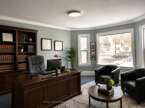 Photo 5 at 100 Essa Road, Allandale Centre, Barrie