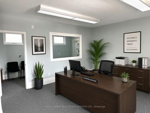 Photo 9 at 100 Essa Road, Allandale Centre, Barrie
