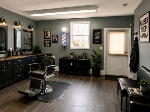 Photo 18 at 100 Essa Road, Allandale Centre, Barrie