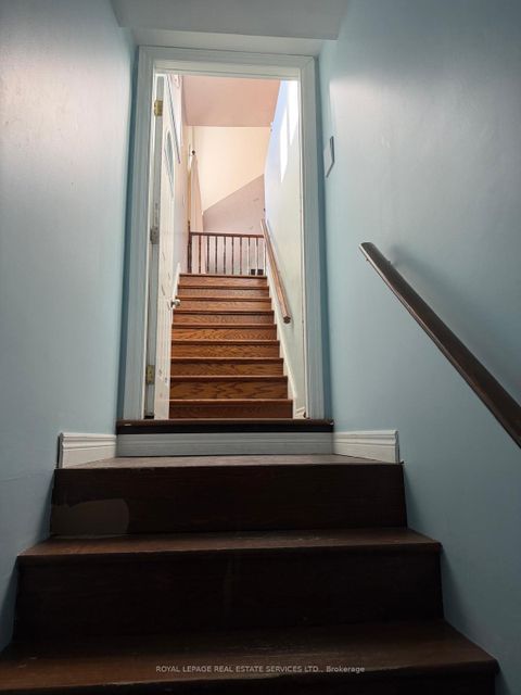 Photo 21 at 100 Essa Road, Allandale Centre, Barrie