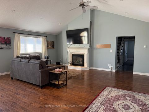 Photo 23 at 100 Essa Road, Allandale Centre, Barrie