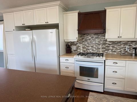 Photo 28 at 100 Essa Road, Allandale Centre, Barrie