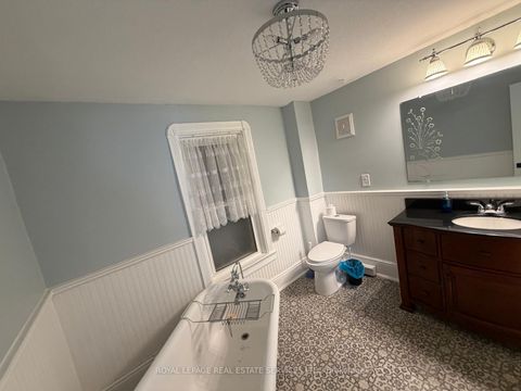 Photo 32 at 100 Essa Road, Allandale Centre, Barrie