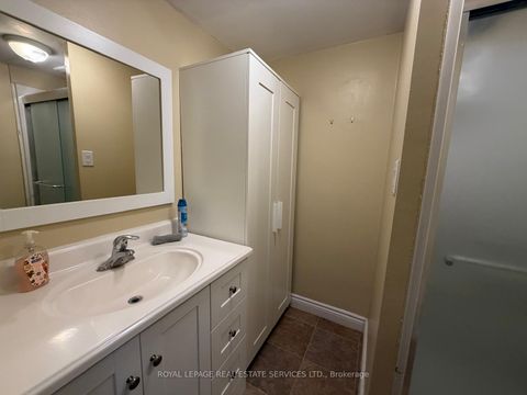 Photo 38 at 100 Essa Road, Allandale Centre, Barrie