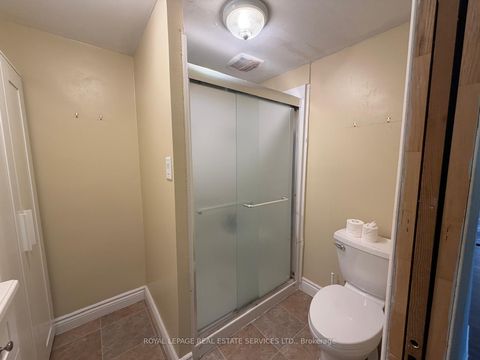 Photo 39 at 100 Essa Road, Allandale Centre, Barrie