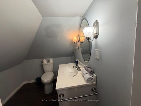 Photo 42 at 100 Essa Road, Allandale Centre, Barrie
