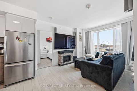 Photo 10 at 363 - 31 Tippett Road, Clanton Park, Toronto
