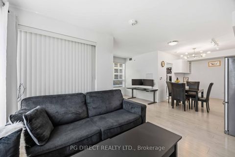 Photo 11 at 363 - 31 Tippett Road, Clanton Park, Toronto