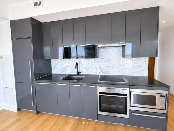 Photo 1 at 712 - 115 Mcmahon Drive, Bayview Village, Toronto