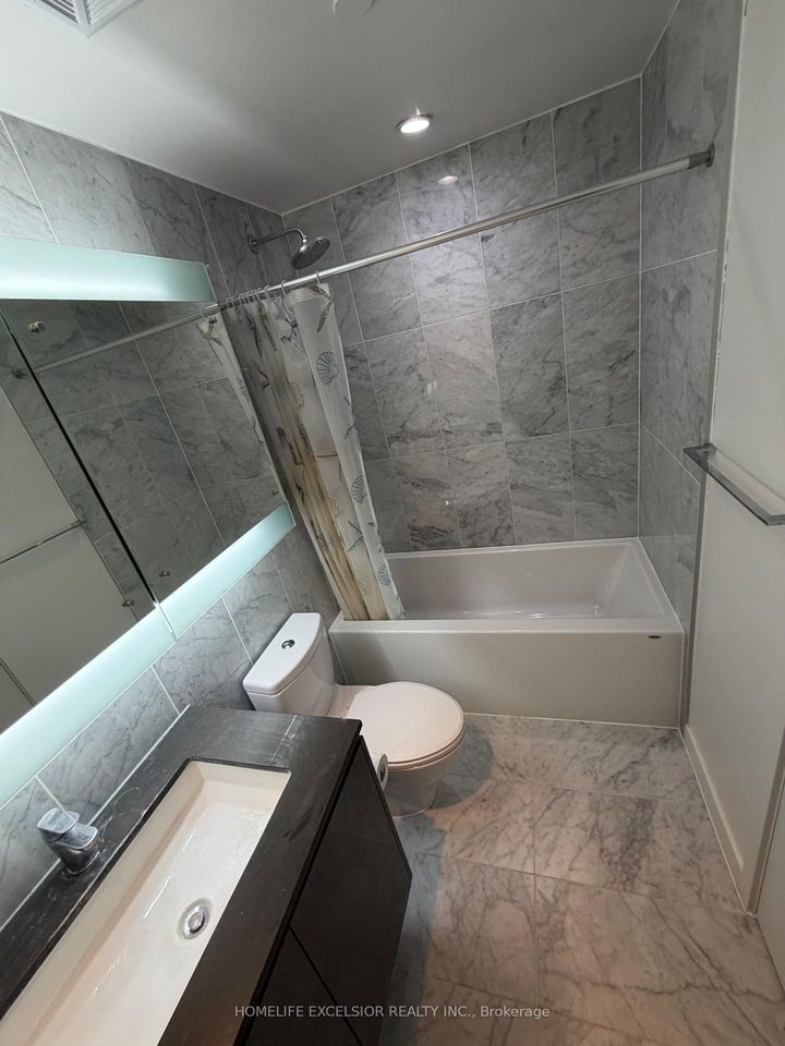 Photo 9 at 712 - 115 Mcmahon Drive, Bayview Village, Toronto