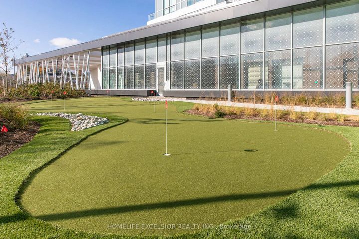 Photo 19 at 712 - 115 Mcmahon Drive, Bayview Village, Toronto