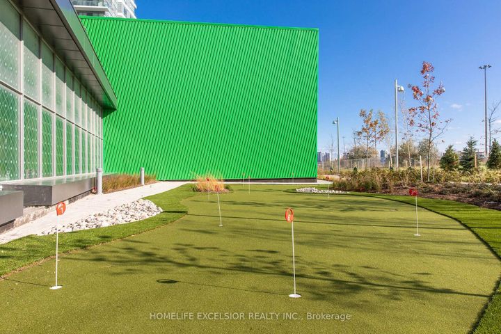 Photo 21 at 712 - 115 Mcmahon Drive, Bayview Village, Toronto