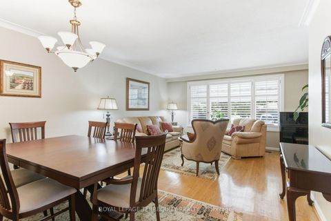 Photo 10 at 35 Sedgemount Drive, Woburn, Toronto